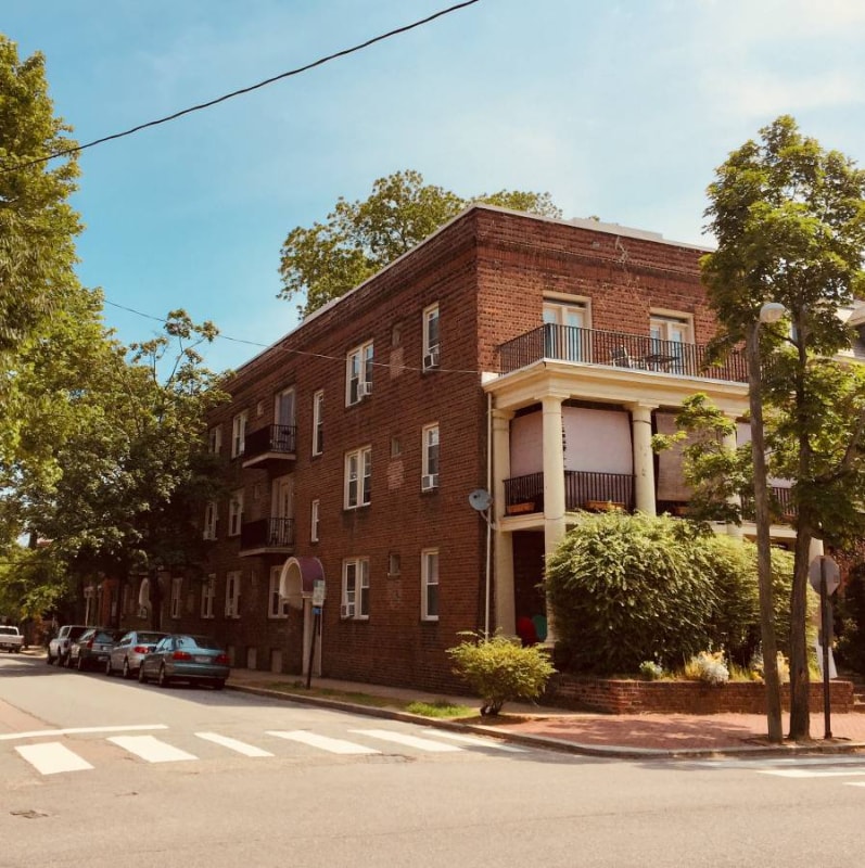 Photo - 1424 Grove Ave (Richmond, VA)