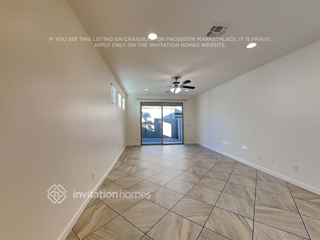 Foto del edificio - 3387 E Liberty Ln