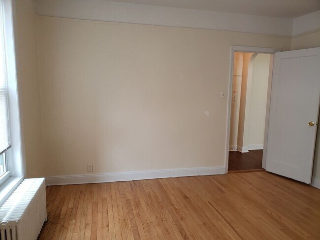Foto del edificio - 3715 36th Ave