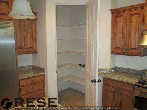 Foto del edificio - Beautiful Townhouse - Orem w attached 2 ca...