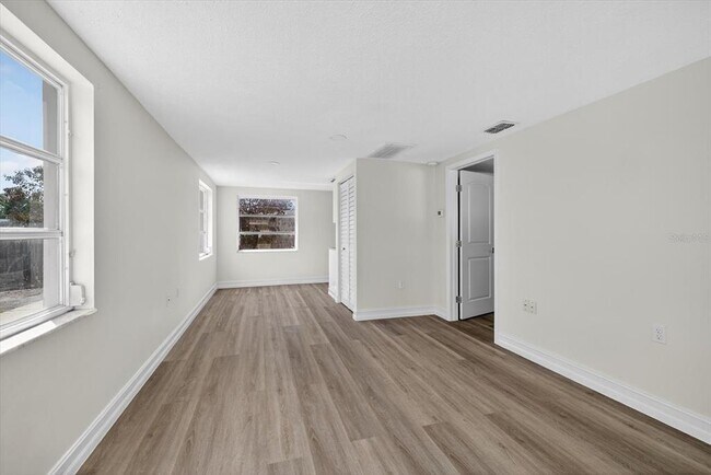 Foto del edificio - 5419 Oceanic Rd