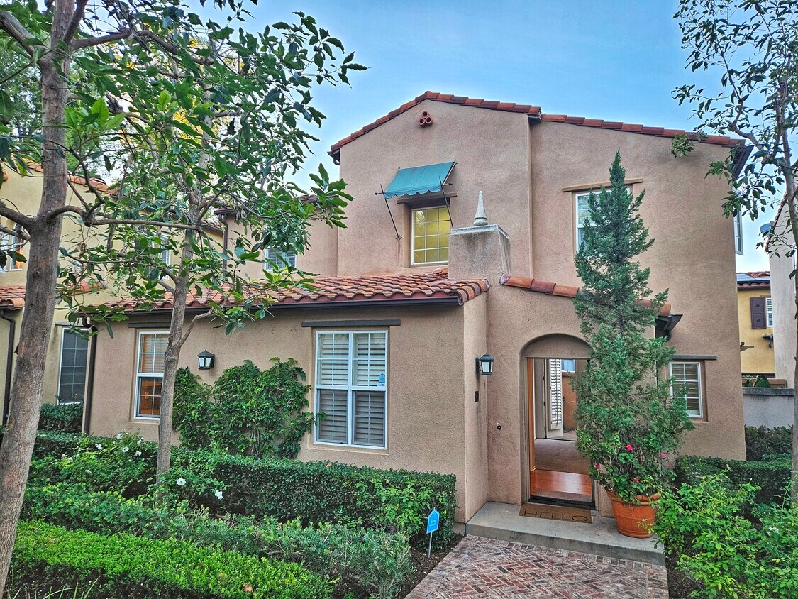 54 Reunion, Irvine, CA 92603 House Rental in Irvine, CA