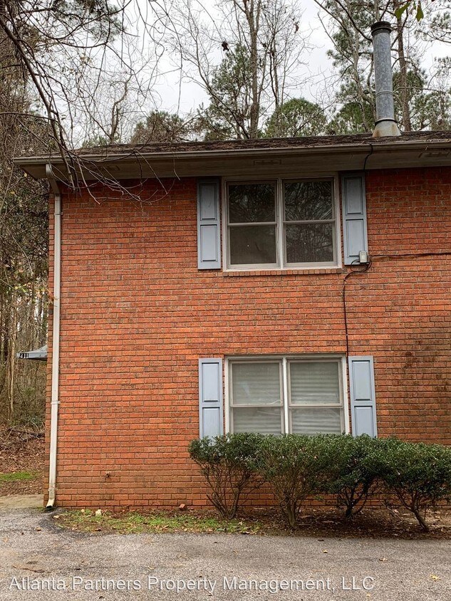 Primary Photo - 211 Highland Park Dr