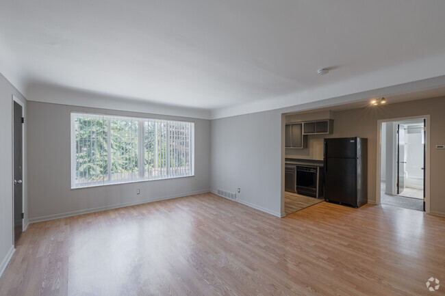 1BR, 1BA - 580SF, Living Room - Farnum Apartments