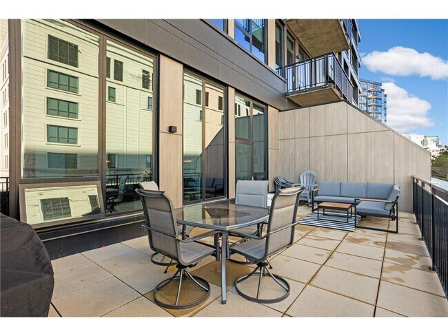 Foto del edificio - 1240 S 2nd St