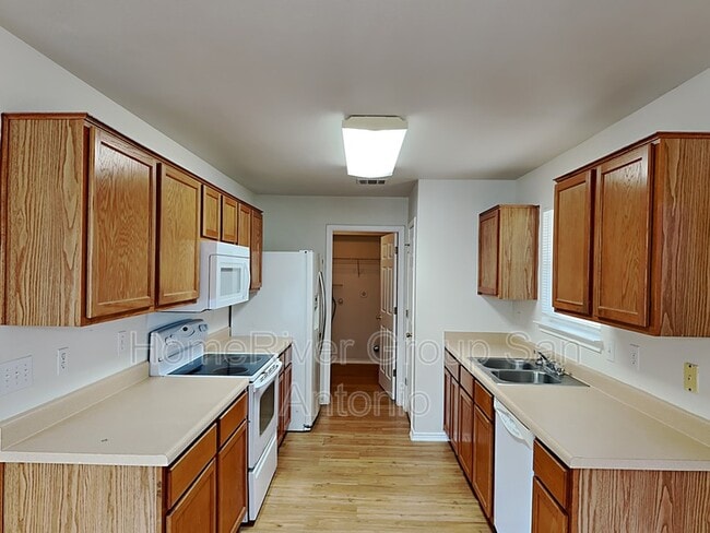 Building Photo - 6523 Dancing Ct