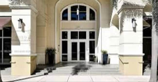 Foto del edificio - 2030 Douglas Rd