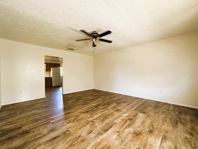 Building Photo - 123 Masterpiece Rd