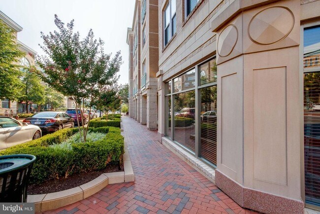 Foto del edificio - 12000 Market St