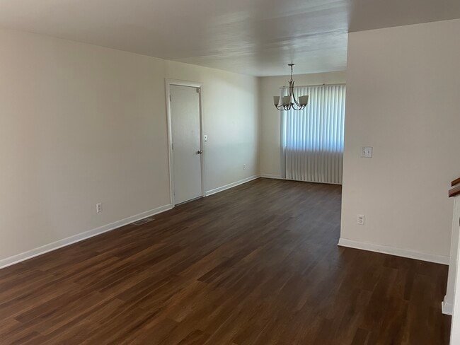 Building Photo - 11566 Framingham Dr