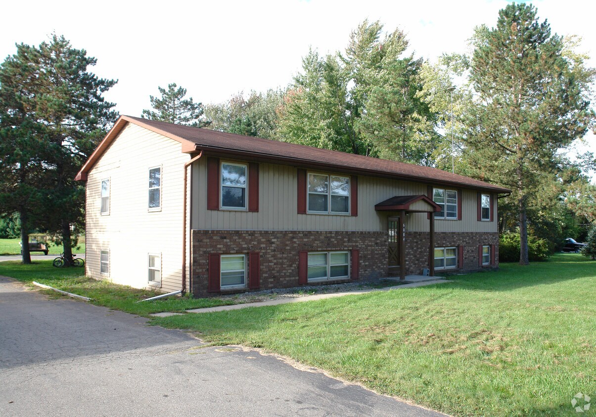 Foto principal - 6084-6092 Clark Rd