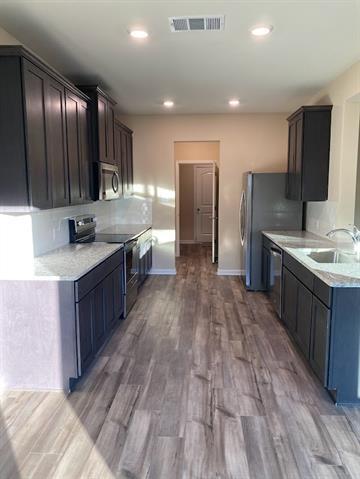 Foto del edificio - 200 Lake Rdg