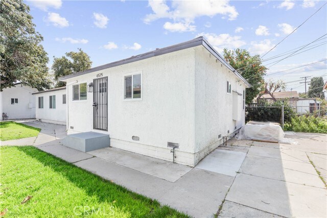 Primary Photo - 6525 Ajax Ave