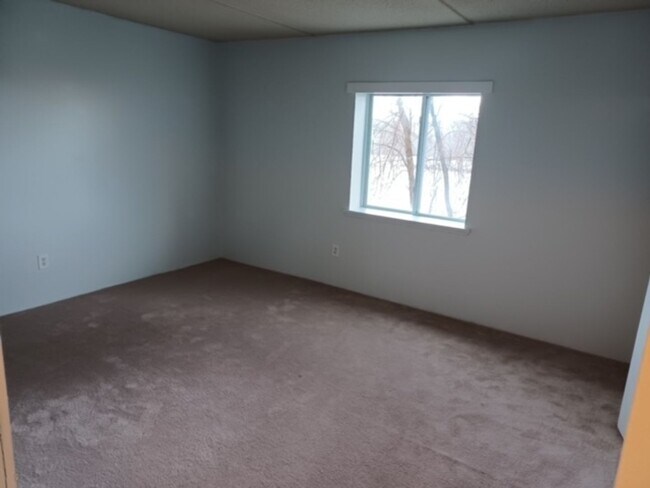 Foto del edificio - 478 Riverside Dr