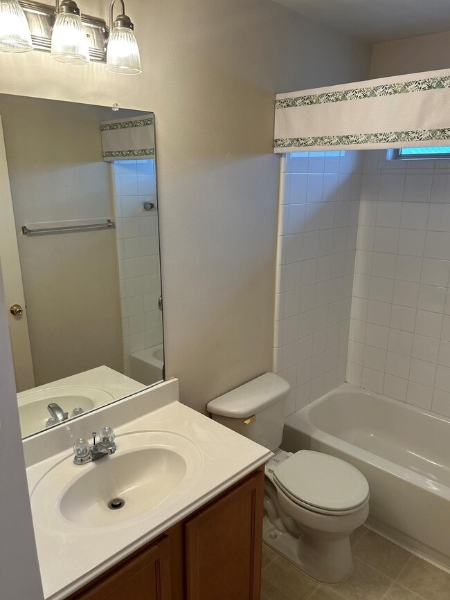 Building Photo - 6421 Austinville Dr
