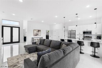 Building Photo - 2608 25th St W