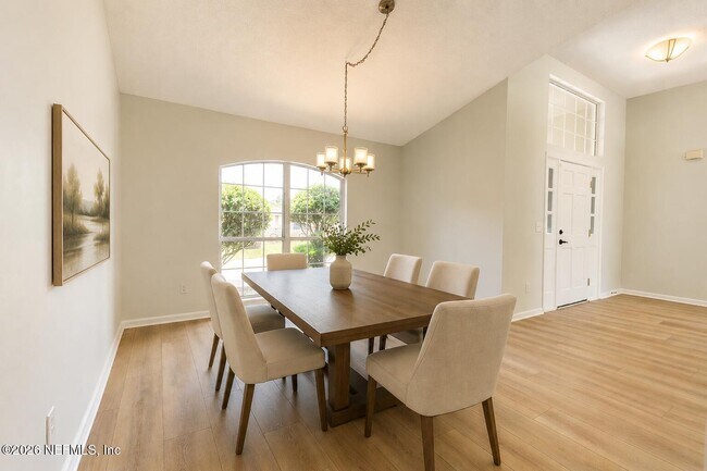 Building Photo - 4635 Forest Glen Ct