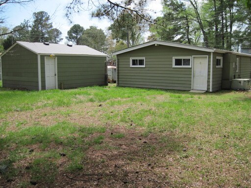 Building Photo - 1311 Sparrow Rd