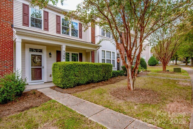 Foto del edificio - 9366 Greenheather Dr