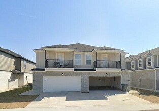 Building Photo - 4235 W Santa Fe St