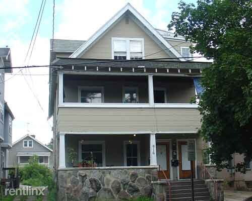 Foto del edificio - 916 W Lovell St