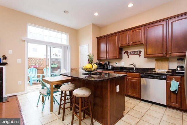 Building Photo - 1855 Idlewild Blvd