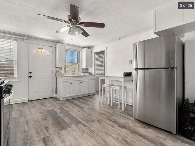 Foto del edificio - 173 School St