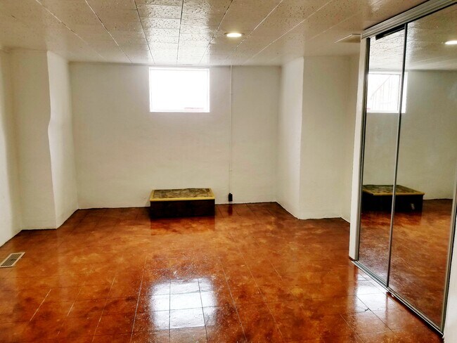 Foto del edificio - 712 N Market St