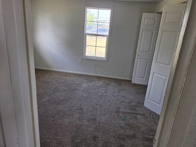 Building Photo - 5316 Laster Ln