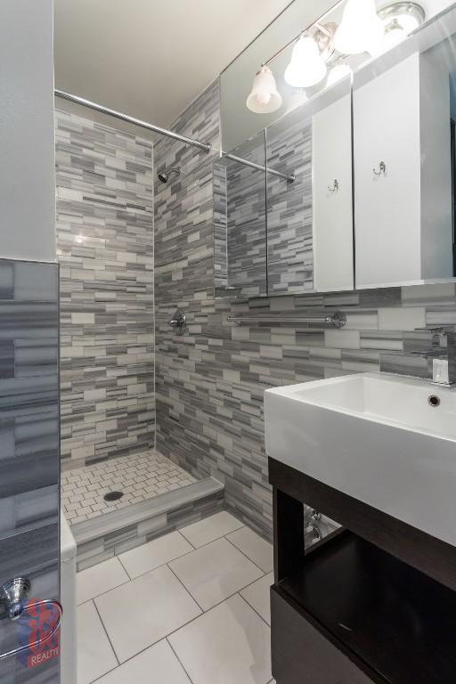 Foto del edificio - 219 E 28th St