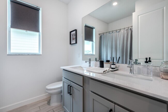Foto del edificio - 1297 Wandering Willow Way