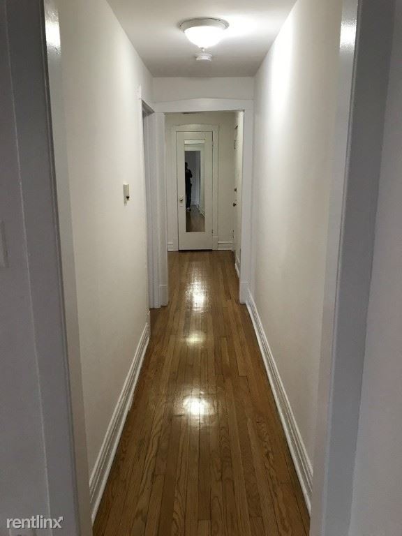 Foto del edificio - 1414W Irving Park Rd