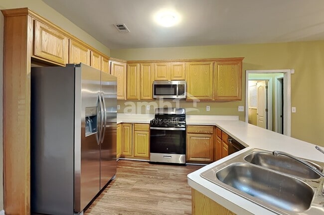 Building Photo - 2813 Savannah Walk Cv
