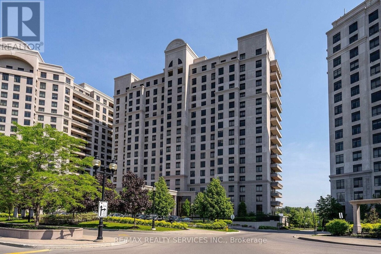 Primary Photo - 9245 Jane St