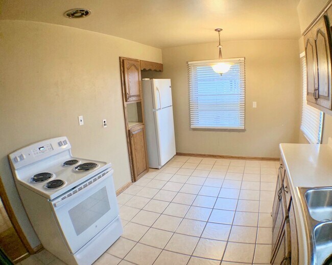 Foto del edificio - 4442 N 82nd St
