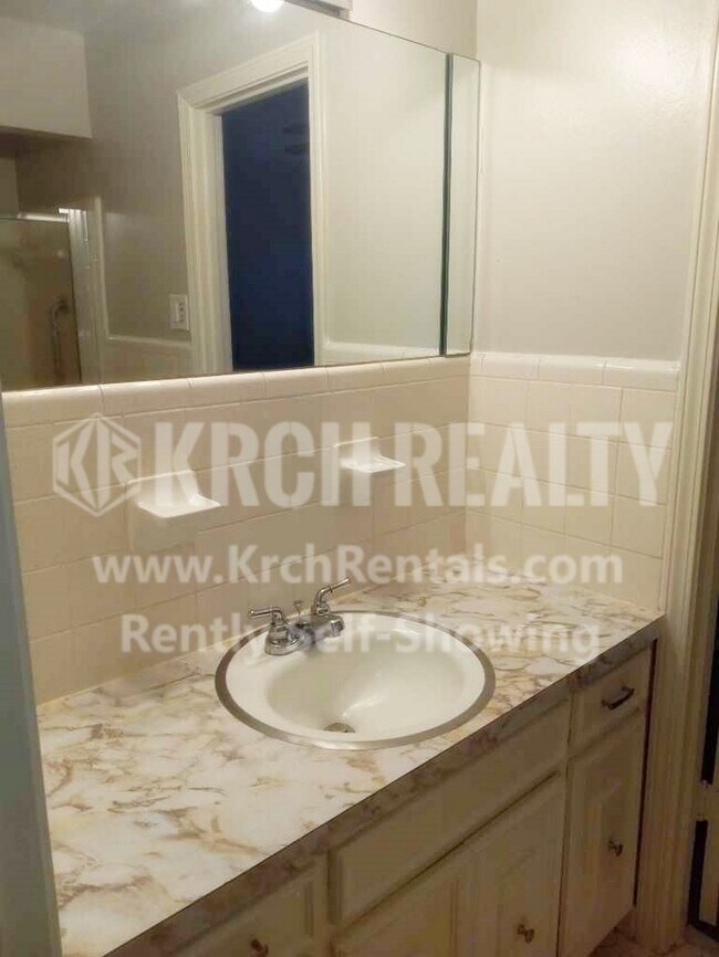 Foto del edificio - 1809 Mara Dr NE