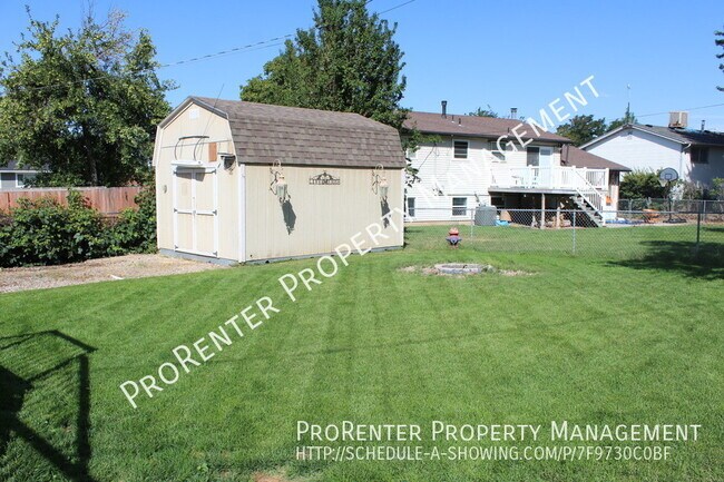 Foto del edificio - Great 5 Bed, 2 Bath Layton Home