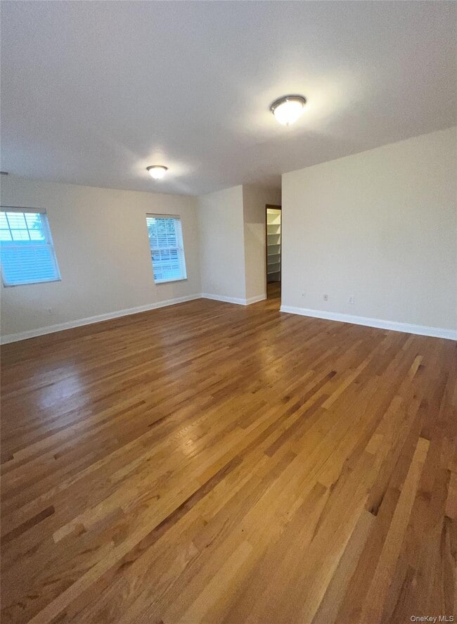 Foto del edificio - 520 N Terrace Ave
