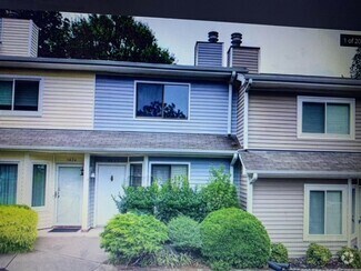 Building Photo - 5822 Shady Grove Cir