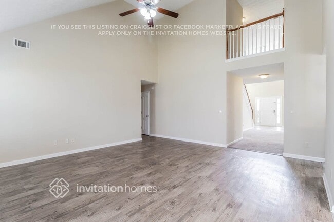 Building Photo - 4444 Grove Lake St SW