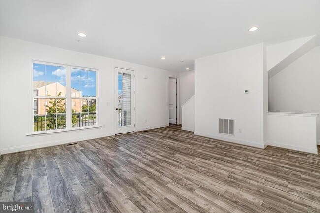 Foto del edificio - 3252 Mateer Ln