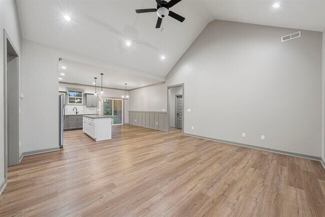 Foto del edificio - 3107 White Ash St