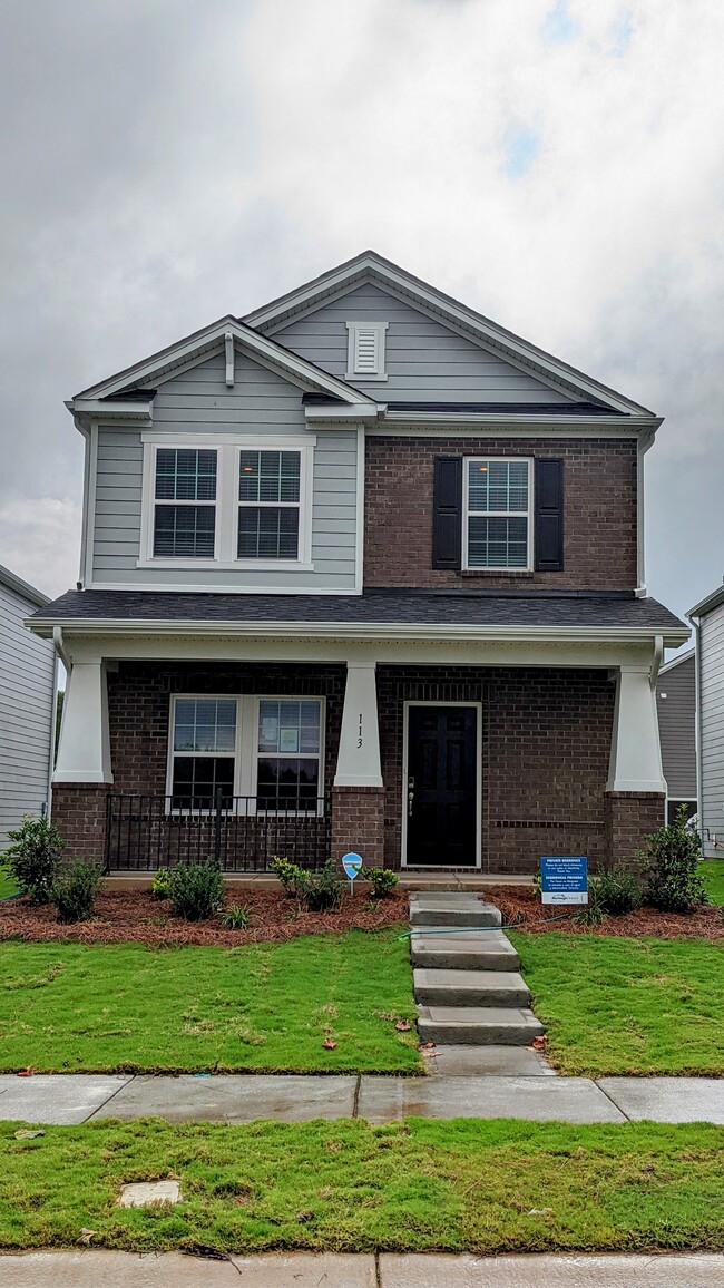 Foto del edificio - 113 Cedar Knoll Cir