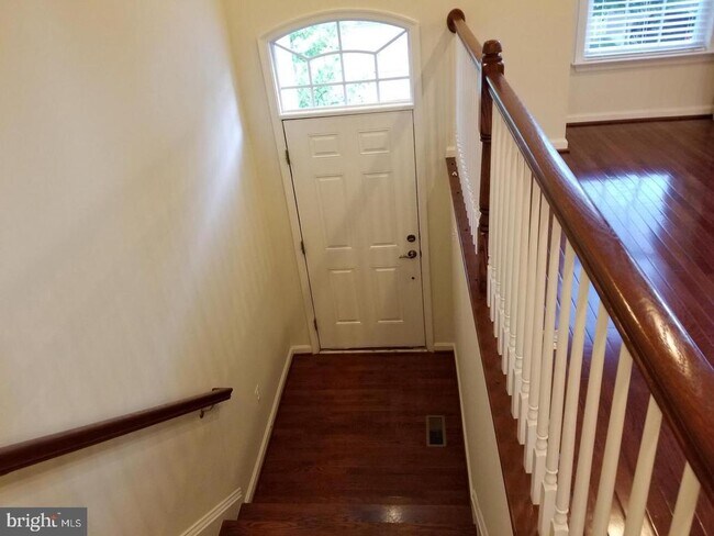 Building Photo - 11801 Mango Ln
