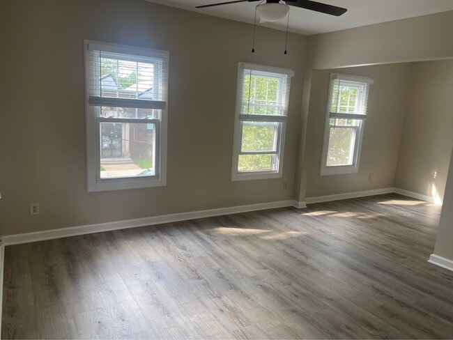 Building Photo - 855 Jefferson Ave