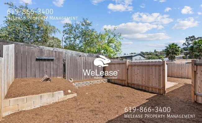 Foto del edificio - 8937 1/2 Fair Lane-