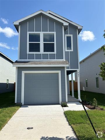 Building Photo - 907 Sandhill Crane Ln