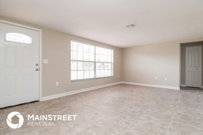 Foto del edificio - 7824 Cherrytree Ln