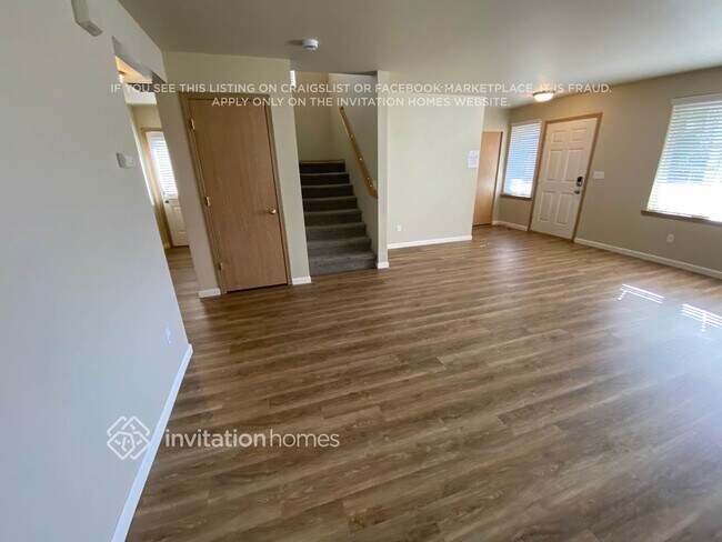 Foto del edificio - 17902 Panorama Blvd E