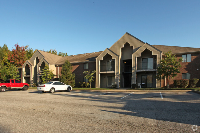 Building Photo - Hillview Woods Apartments